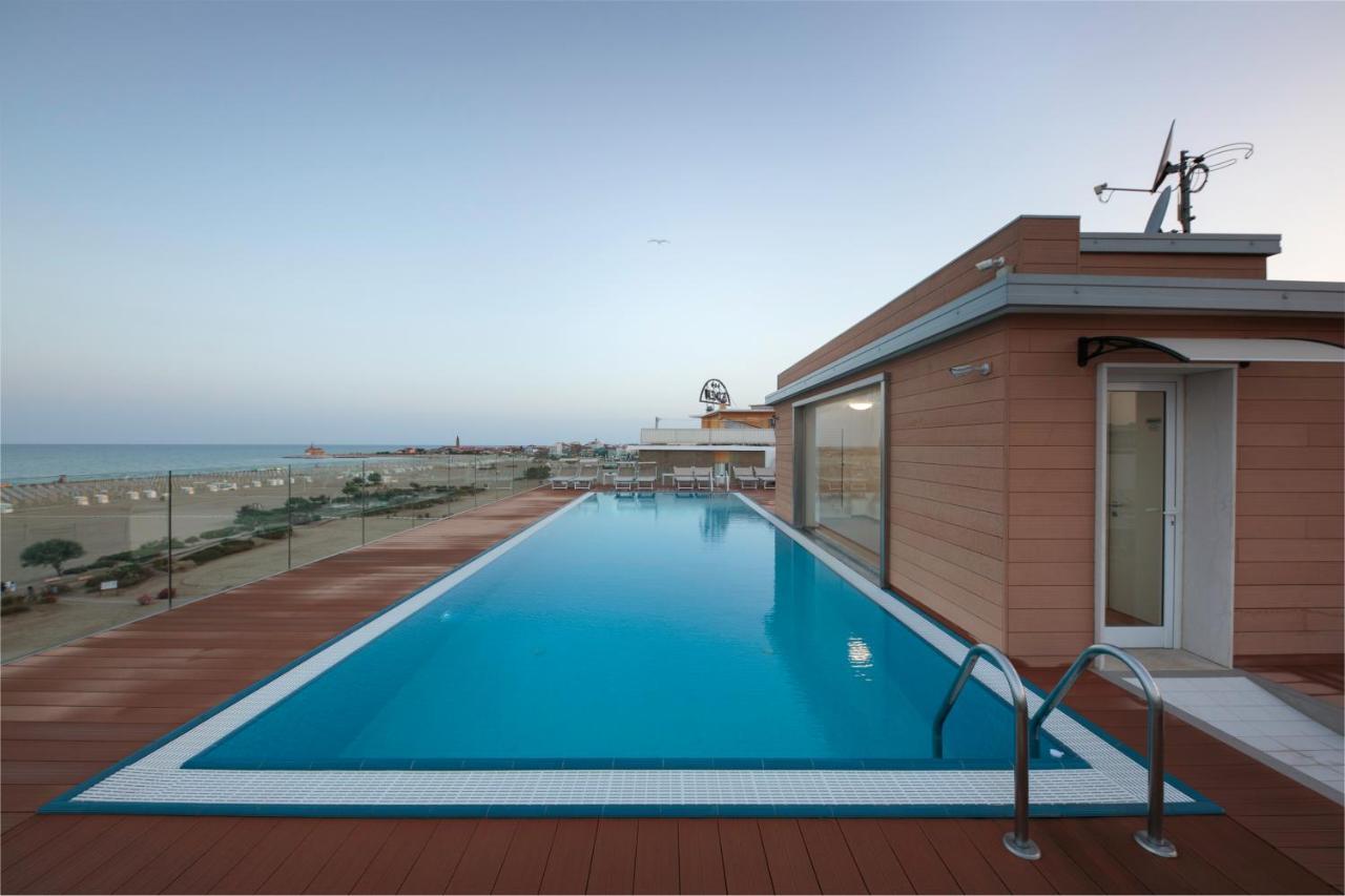 Hotel Monaco Caorle Exterior foto