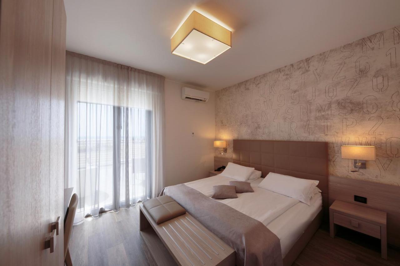 Hotel Monaco Caorle Exterior foto
