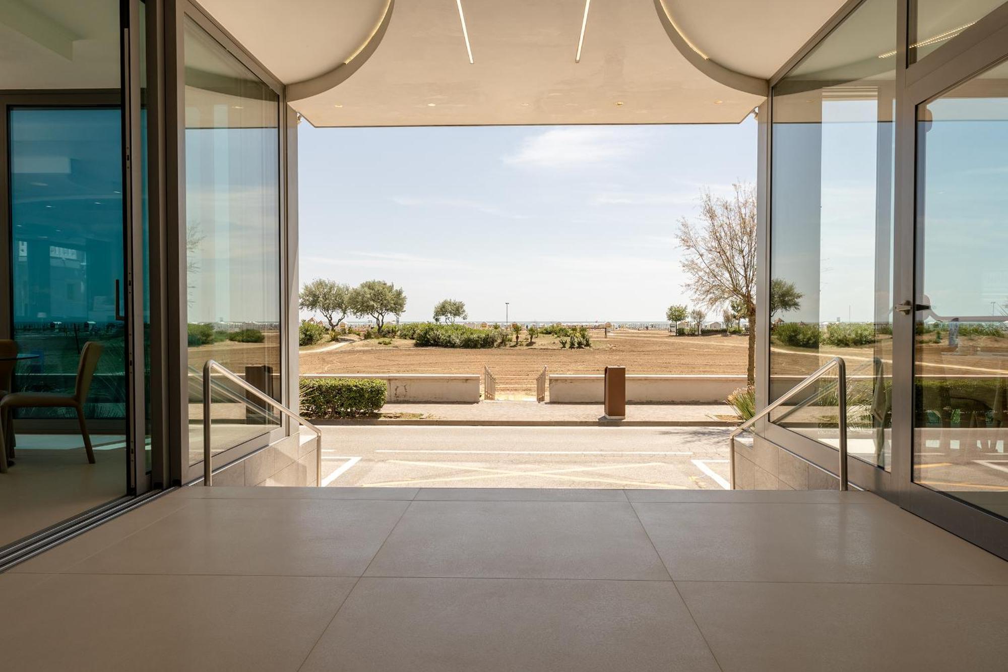 Hotel Monaco Caorle Exterior foto