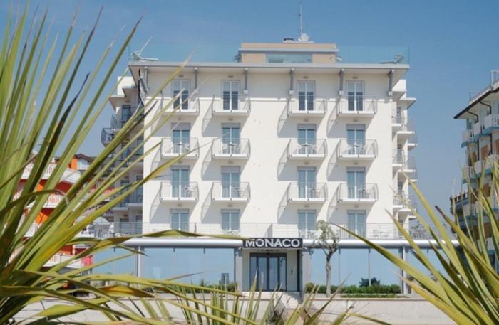 Hotel Monaco Caorle Exterior foto
